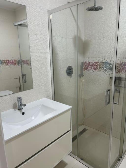 Apartamento Acolhedor Em Aveiro Luaran gambar